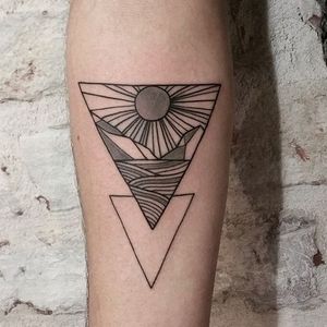 Tattoo done by Friedrich #linework #blackwork #lines #triangle #tatuarium #geometric