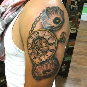 Pocket watch tattoo #pocketwatch #watch #clock #time #flowers #lupita #lupitastattos 
