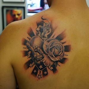 Sacred Heart by Edwin Oquendo / Maven Tattoo #sacredheart #heart #rose #customtattoo #maven