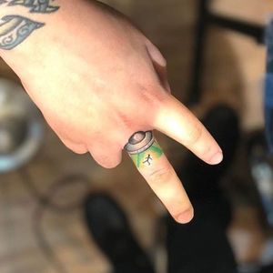 UFO finger cover up by AJ #coverup #fingertattoos #ufo #moonsheentattoo #nyc