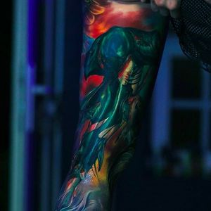 Hammerhead, detail from the leg sleeve tattoo by Nika Samarina. #nikasamarina #coloredtattoo #surrealtattoo #organic  #aquatic #hammerhead #detail