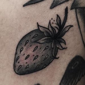 Sweet traditional strawberry tattoo by Cheyenne Gauthier. #traditional #blackandgrey #CheyenneGauthier #fruit #berry #strawberry