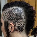 Blackwork honey bee and dahlia head tattoo by Andre Oretgo. #head #bee #honeybee #blackwork #dahlia #flower #AndreOretgo #floral #dahliaflower #btattooing