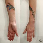 Flower tattoo #flower #RitKit #botanicaltattoo #vegetaltattoo #naturetattoo