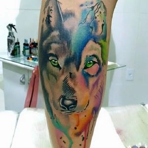 Lobo em aquarela! #lobo #wolf #watercolor #aquarela #colorida #WillTatuagens #brasil #brazil #portugues #portuguese