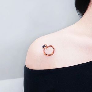 Put a ring on it! (via IG - tattooist_ida) #micro #Ida #TattooistIda #Mini #ring