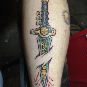 The Green Rangers Dragon Dagger by Nate Peters (IG—ncaptattoos). #DragonDagger #MMPR #NatePeters #PowerRangers