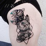 Cat atronaut tattoo by Jessica Svartvit #geometric #cat #JessicaSvartvit