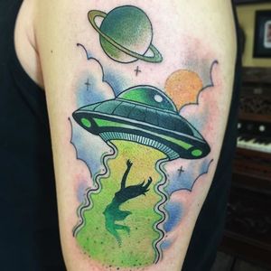 Alien Abduction Tattoo by Mike Beddome #alienabduction #alien #ufo #scifi #MikeBeddome