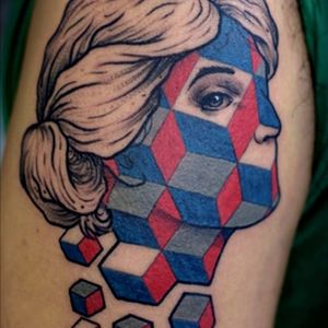 Stunning delicate details with bold geometric patterns make a striking tattoo. Tattoo by Kreatyves #Kreatyves #surreal #geometric #pattern #opticalillusion