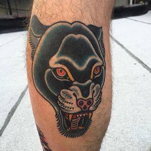 Panther de Phil DeAngulo (a través de IG-midwestphil) #panther #fangs #animal #color #traditional #fed #PhilDeAngulo