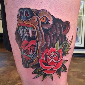 Bear Tattoo by Gordon Combs #bear #traditionalbear #traditional #traditionalanimal #animal #traditionalartist #GordonCombs