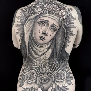 Etching Virgin Mary by Maud Dardeau #MaudDardeau #blackwork #blackandgrey #linework #VirginMary #roses #flowers #sacredheart #fire #swords #eyes #tears #light #crown #backpiece #tattoooftheday