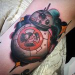 BB-8 Tattoo by Matt Youl #BB8 #neotraditional #neotraditionalartist #nerdy #nerdtattoo #MattYoul