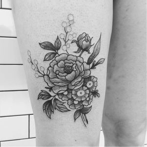 Bouquet tattoo by Armelle Stb #ArmelleStb #flower #floral #blackwork #blckwrk #engraving #bouquet