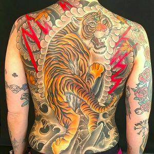 Full tiger back piece by Phil Colvin (via IG -- memorialtattooatl) #philcolvin #backpiece #tiger