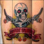 Rad looking "skate or die" skull tattoo, great work done by Rafa Serrano. #RafaSerrano #LTWtattoo #neotraditional #coloredtattoo #skull #SKATEORDIE #skeleton