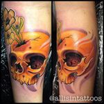 Gold skull and flowers by Allisin. #newschool #skull #gold #flowers #Allisin