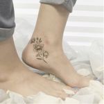 Girly and cute flower tattoo #JuliaMikhaylova #flower #girly #cute #delicate #simple #dotwotk #finelines