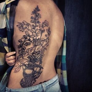 Organic blackwork style tattoo by Jared Asalli. #JaredAsalli #SoutheastAsia #Singapore #organic