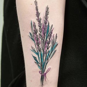 Lavender tattoo by Ms. Kudu #MsKudu #sketchstyle #sketch #graphic #lavender #flower