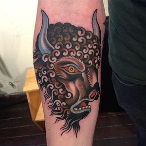 Bison Tattoo by Gordon Combs #bison #traditional #traditionalanimal #animal #traditionalartist #GordonCombs