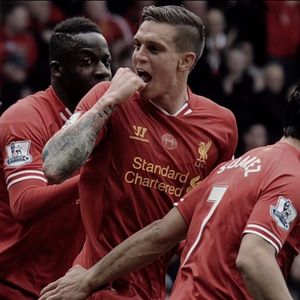 Agger celebrating with some of his Liverpool teammates. #sports #danielagger #liverpool #youllneverwalkalone #ynwa #amijames #tattoodo