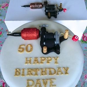 A Simple and Personalized Tattoo Machine Cake by Serendipity Cake Company #Serendipity #SerendipityCakeCompany #TattooMachine #Tattoocake #CakeDesign #CakeArt