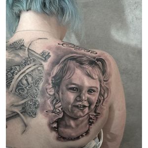 Black and grey child portrait by Harley Kirkwood. #portrait #realism #blackandgrey #HarleyKirkwood