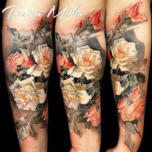 Pintoresco antebrazo de rosas de Torsten Malm.  #realismo #farverealismo #blomster #roser #TorstenMalm