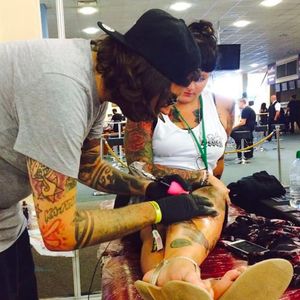 Me getting tattooed by Ryan Ousley #RyanOusley #tattooartist #convention #tattooconvention #TattooJam