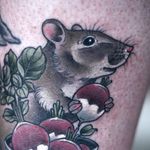 Natural rodent chowing down on a radish by Kirsten Holliday. Via Instagram. #KirstenHolliday #Nature #NatureTattoo #rat #mouse #rodent #radish