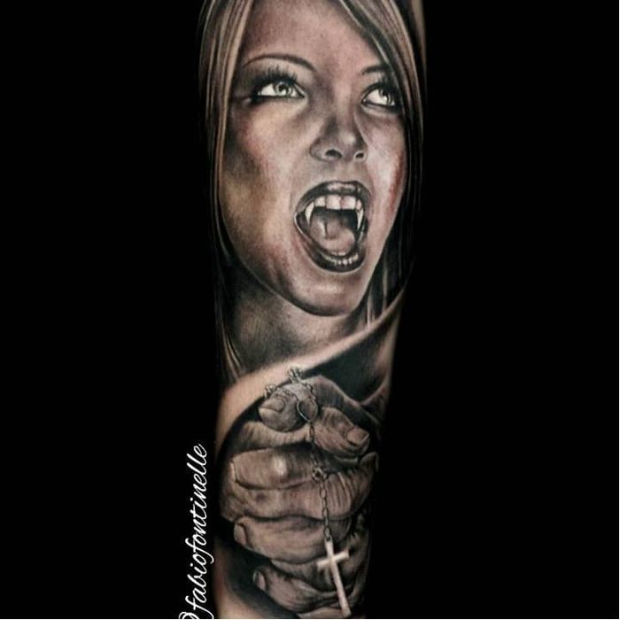 Tattoo Rompa Tattoo uploaded by Filipe Lopes • Tattoodo