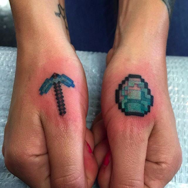 Hannie Trollmaster Tattoos  Minecraft allium for Samanthas first tattoo  How fun is that Thanks for the trust          hannietrollmastertattoos wildwoodflowertattoo minecrafttattoo  kawaiitattoo gamertattoo girlswhotattoo girlytattoo 