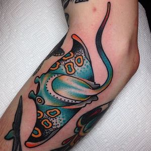 Manta Ray Tattoo by Tony Talbert #Stingray #MantaRay RayTattoos #StingrayTattoo #MantaRayTattoo #SeacreatureTattoos #OceanTattoos #TonyTalbert