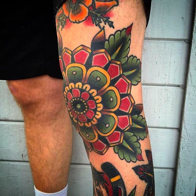 Top 73+ knee flower tattoos best - in.cdgdbentre