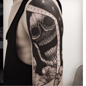 Skull tattoo  by Ildo Oh #IldoOh #blackwork #skull