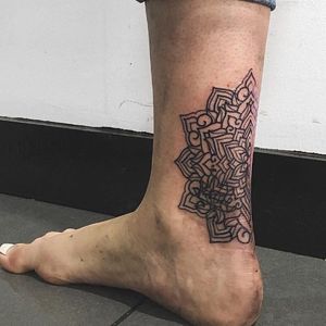 Half mandala blastover tattoo by Tyler Hill (Photo: Instagram) #TylerHill #TyHill #mandala #apprentice #patternwork #linework