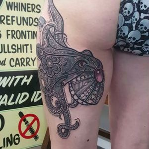 Rad octopus tattoo by Coen Mitchell. #coenmitchell #details #geometric