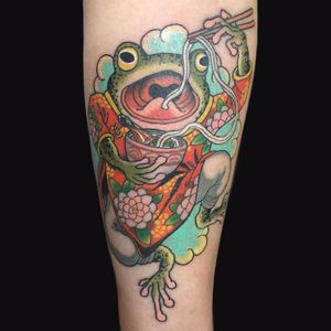 Tattoo by Wendy Pham #WendyPham #TaikoGallery #WenRamen #newtraditional #color #Japanese #mashup #frog #animal #ramen #foodtattoos #noodles #pattern #flowers #cloud #chopsticks