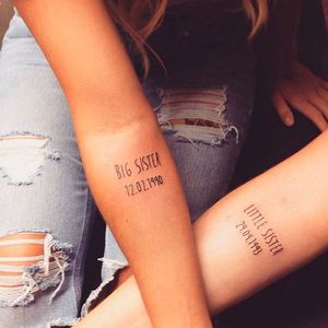 You can get each other's birthday tattooed so you'll never have any excuse to forget, Photo from Pinterest #sister #family #bestfriend #matchingtattoos #siblingtattoo #birthday