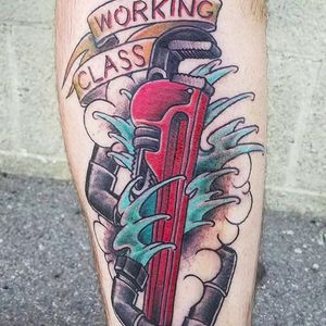 Plumber tattoo by Brad Snow (via IG -- bradsnowtattoos) #bradsnow #plumbing #plumbingtattoo #plumber #plumbertattoo