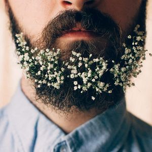 Photo from Britt Fowler on Tumblr. #beard #flowerbeard #floral #flowerpower