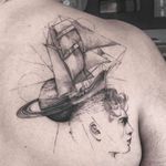 Tattoo feita por Farfalla Ink! #FarfallaInk #tatuadorasbrasileiras #Brasil #SãoPaulo #TattooBr #blackwork #fineline #dotwork #linework #boat #barco #caravela #caravel #planet #planeta #men #homem #universe #universo