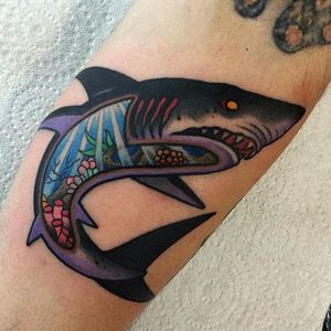 Reef Shark Tattoo by Sam Kane #SharkTattoos #SharkTattoo #Shark #SamKaneShark #SamKaneSharkTattoos #CreativeSharkTattoos #AustralianTattooArtists #SamKane