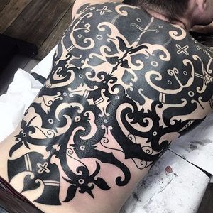Back tattoo by Higgins And Co Tattoo #patternwork #patternworktattoo #backpiece #backpiecetattoos #backtattoo #blackwork #blackworktattoo #tribal #borneotribal #HigginsandCoTattoo