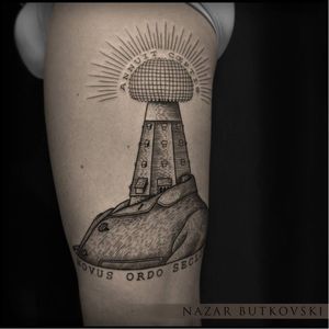 Wardenclyffe Tower tattoo by Nazar Butkovski #NazarButkovski #engraving #blackwork #science #tesla #wardenclyffetower
