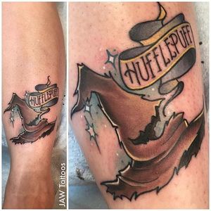 Harry Potter tattoo by Jessica White. #JessicaWhite #jawtattoos #neotraditional #harrypotter #hp #book #movie #sortinghat #hufflepuff