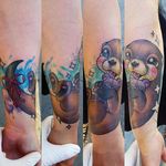 Adorable otter with its favorite toy. Tattoo by Mewo Llama. #cute #neotraditional #newschool #otter #cute #MewoLlama