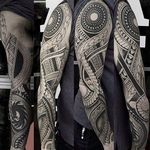 Polynesian sleeve by John Lloyd (via IG -- aontattoo) #johnlloyd #polynesian #polynesiantattoo